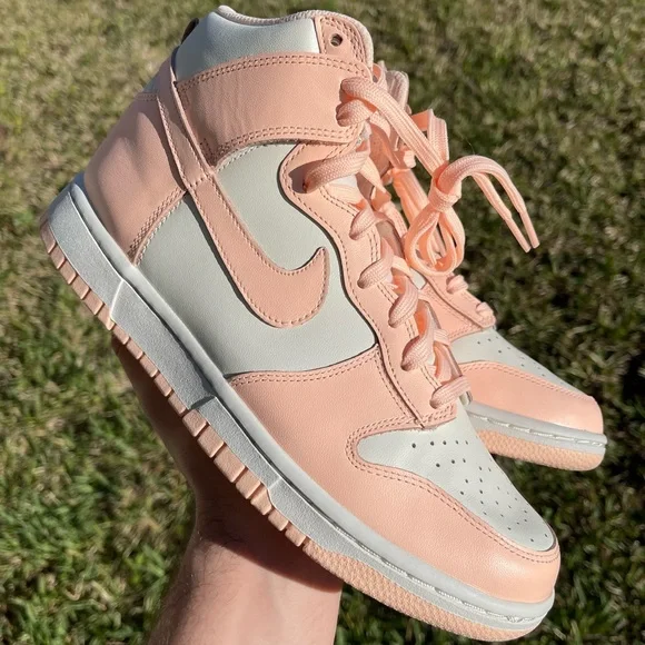 NIKE DUNK HIGH PINK CREAM - Picture 1 of 3